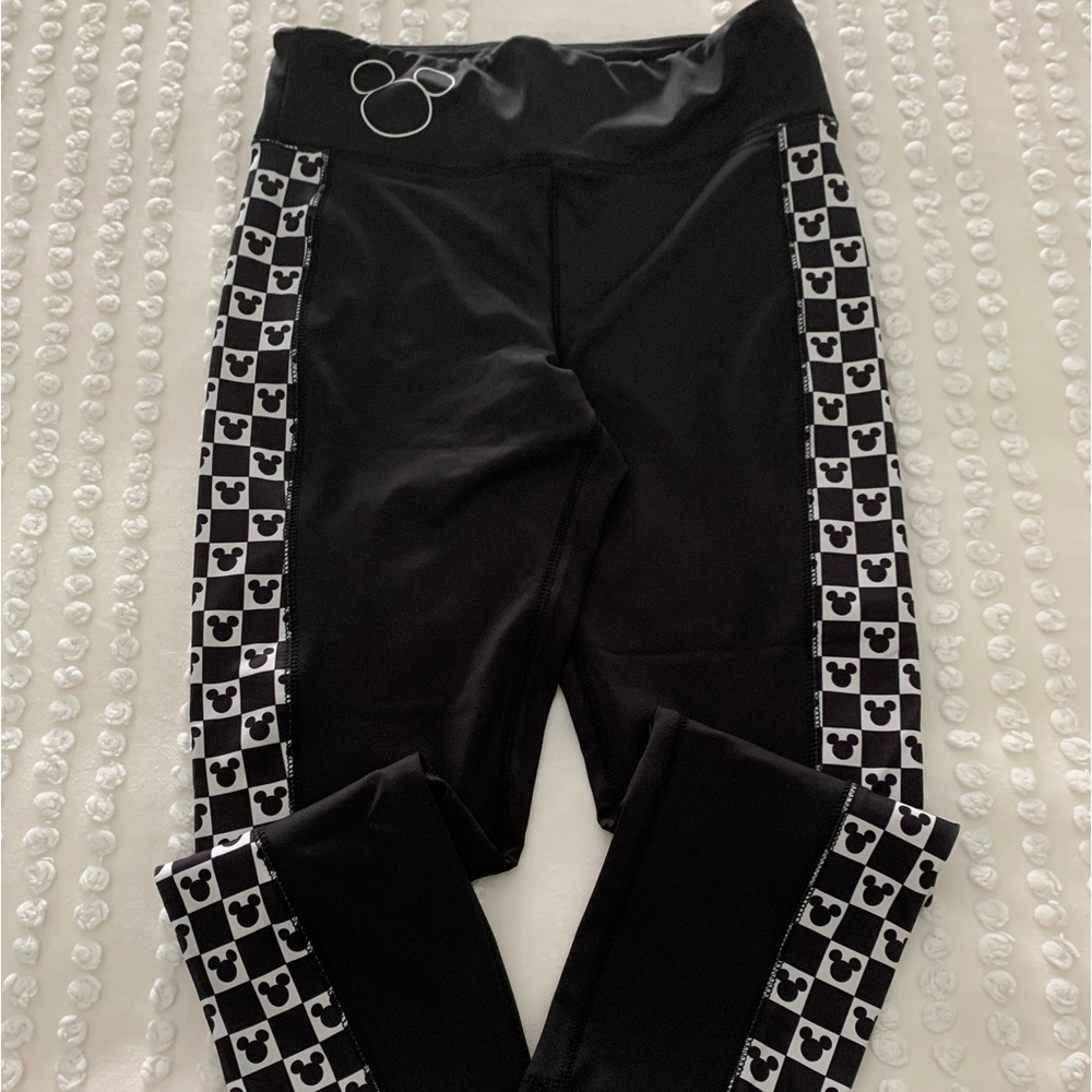 Disney Mickey Head Cropped Leggings Size Small BNWOT